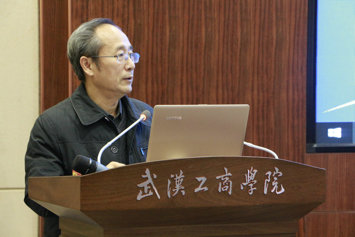 新葡的京集团35222vip物流学院院长张培林讲话 摄影：向慧_副本.JPG