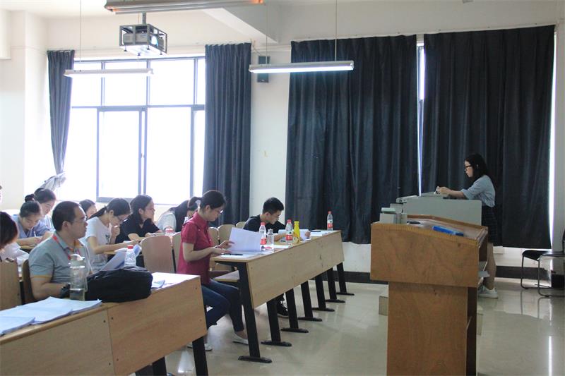 1497348812102790.jpg IMG_5.20 论文答辩 (7).JPG